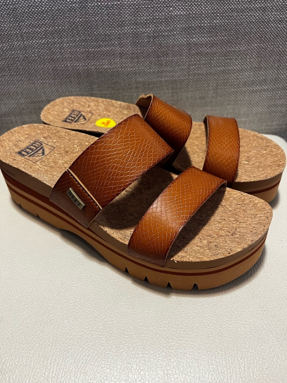 Reef Cushion Vista Higher Cognac Dual-Strap Platform Slide Women’s Size 9 - Picture 2 of 9